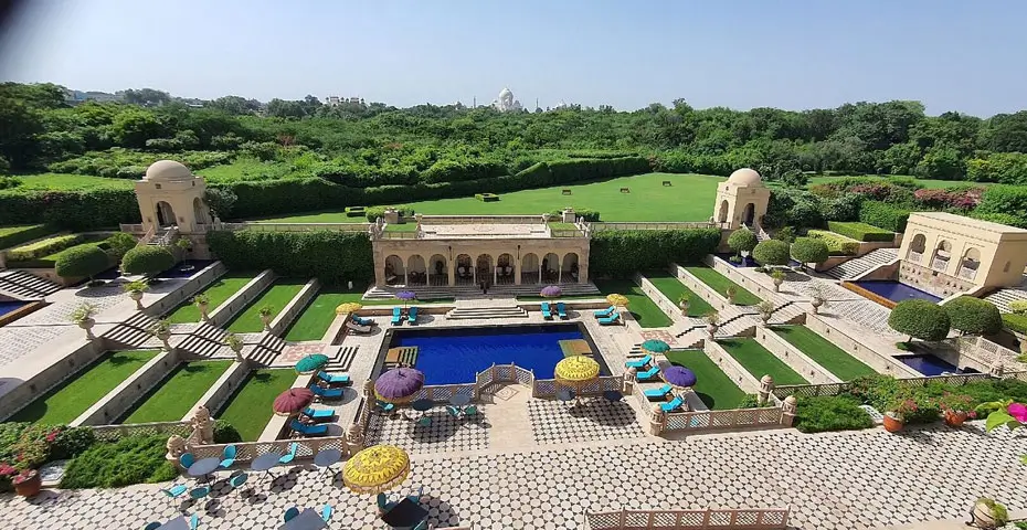 Luxury-Hotels-in-Agra