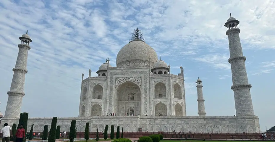 Taj-Mahal-The-Symbol