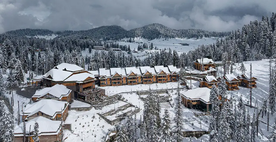The Khyber Himalayan Resort & Spa in snow, Gulmarg, Kashmir